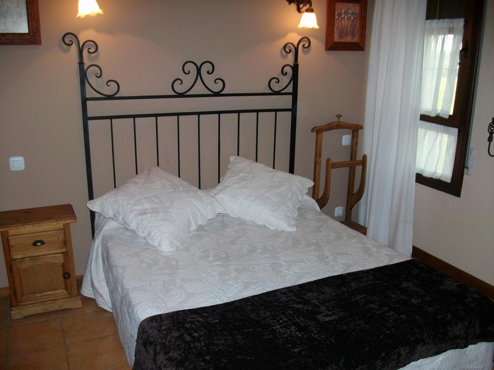 Casa De Labranza Ria De Castellanos Otel Arnuero Dış mekan fotoğraf