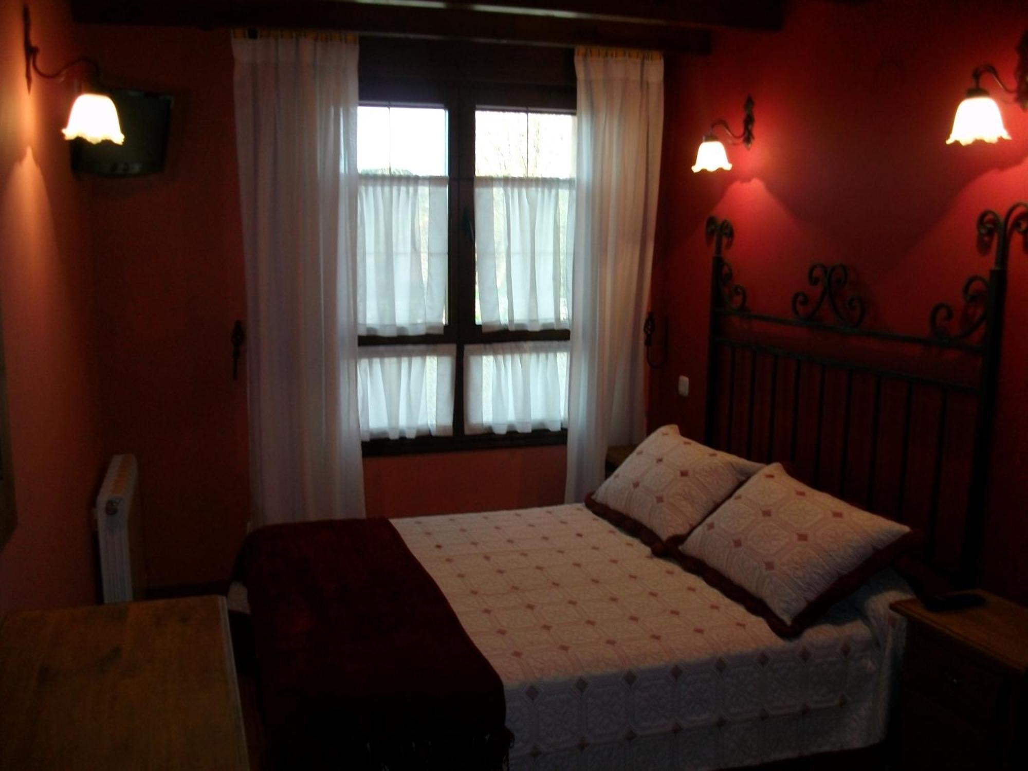 Casa De Labranza Ria De Castellanos Otel Arnuero Dış mekan fotoğraf